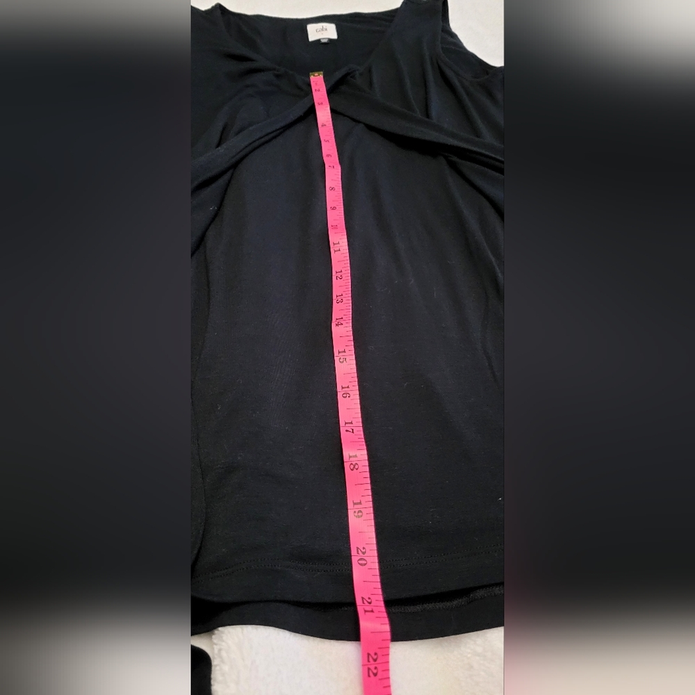 CAbi Convertible Beyond Tee NWOT - Picture 10 of 11